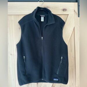 Patagonia men’s synchilla fleece vest black size large